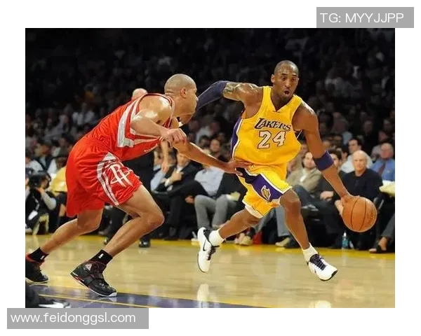 火箭与湖人激战正酣2003年1月17日经典对决回顾